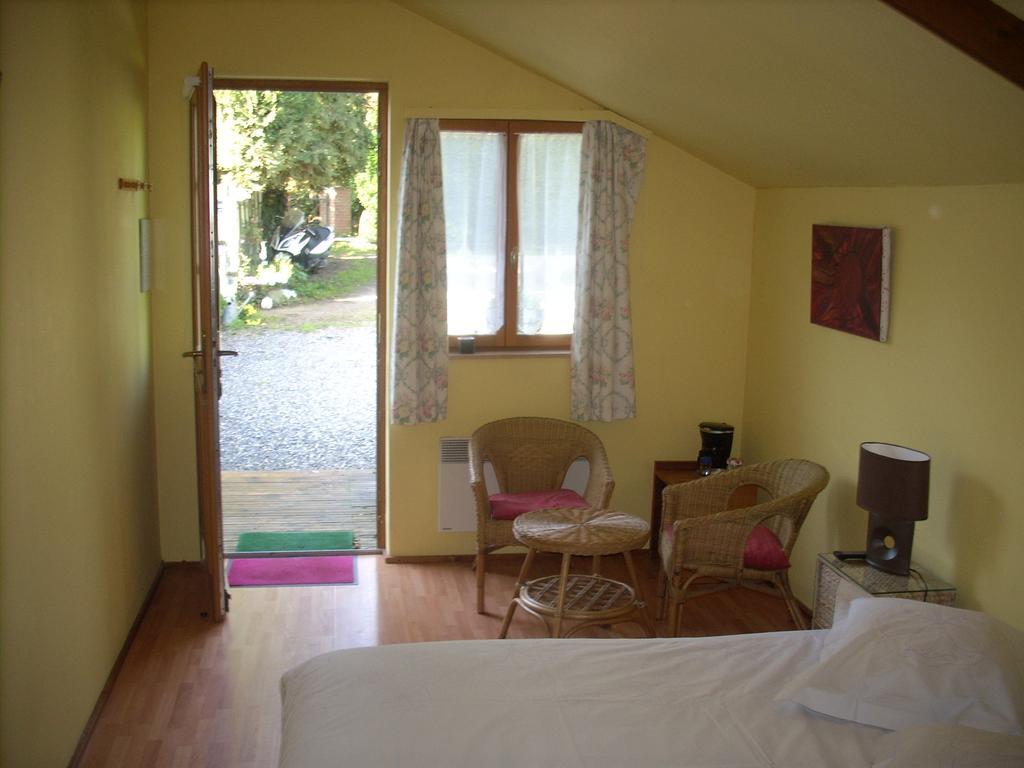 B&B Les Bergers Eigenbrakel Kamer foto