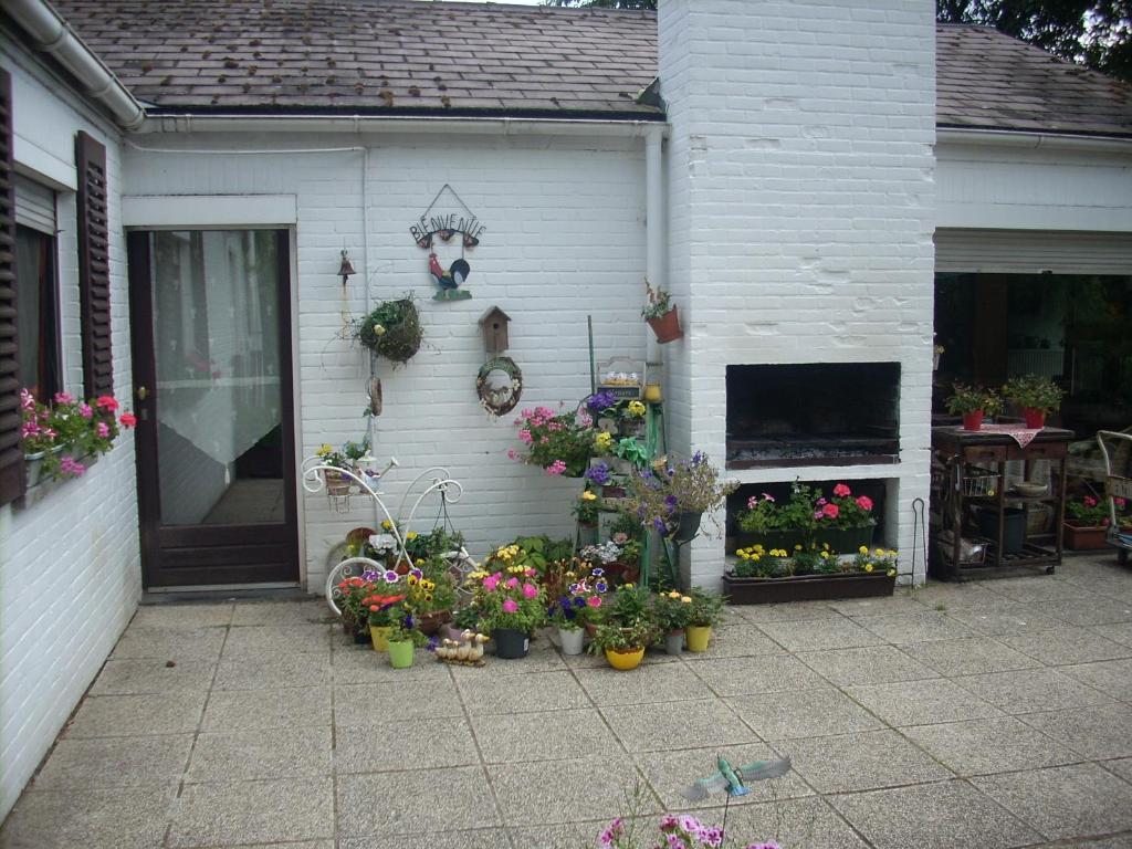 B&B Les Bergers Eigenbrakel Buitenkant foto