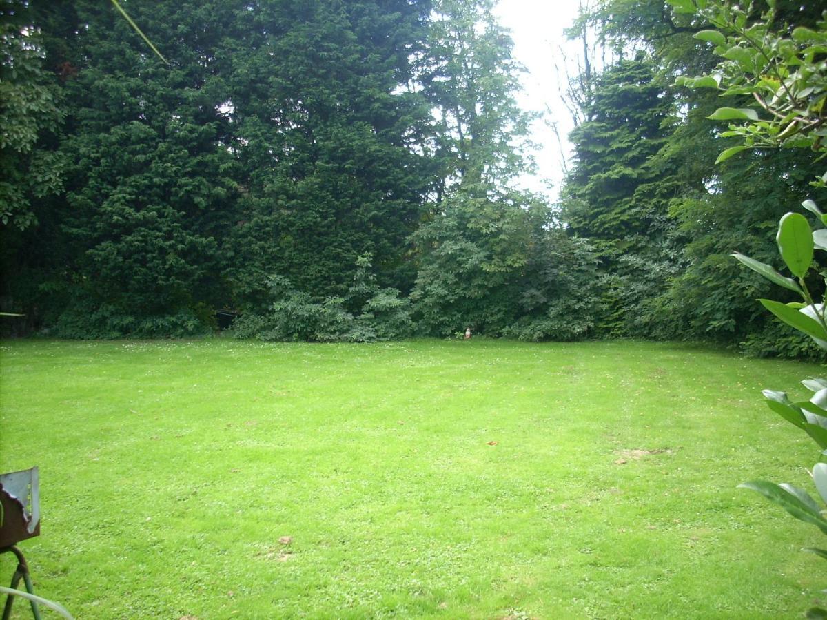 B&B Les Bergers Eigenbrakel Buitenkant foto