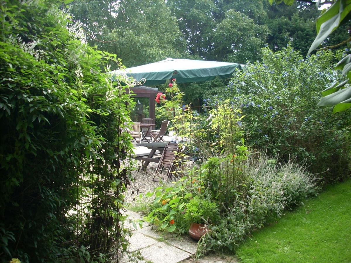 B&B Les Bergers Eigenbrakel Buitenkant foto